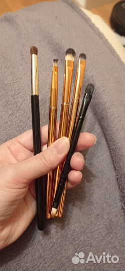 Кисти для макияжа бу