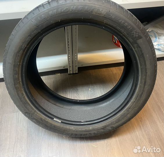 Michelin Pilot Sport 4 SUV 265/45 R21