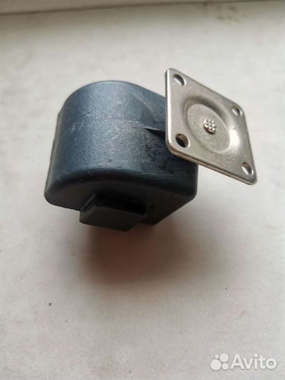 Мебельные колеса