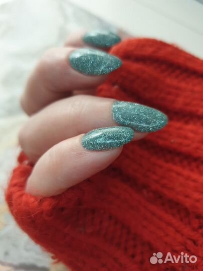 Модель на маникюр