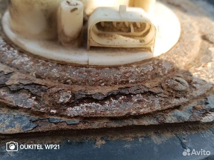 Топливный бак в сборе на Волгу