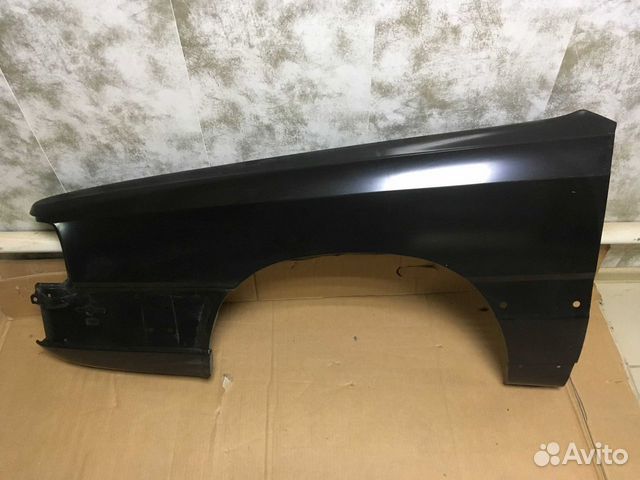 Крыло переднее левое Audi 100 C3 (Ауди)