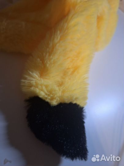 Шапка с ушками пикачу