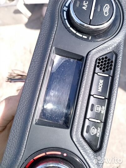 Климат контроль Kia Rio 3