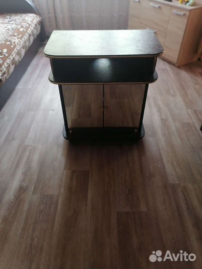 Тумба под тв