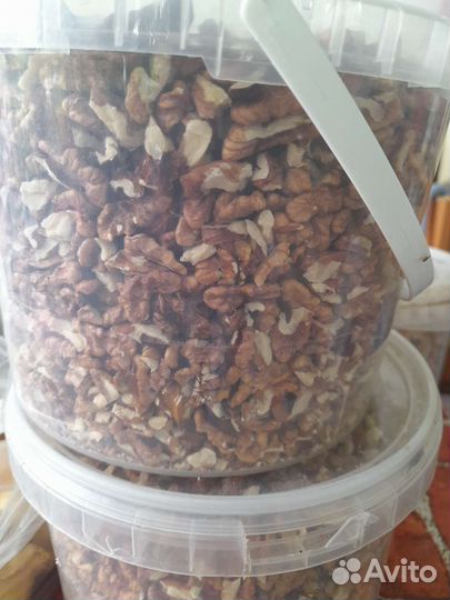 Грецкие орехи