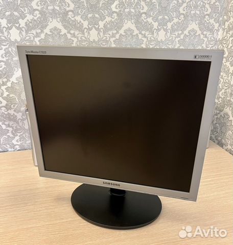 Продам монитор Samsung