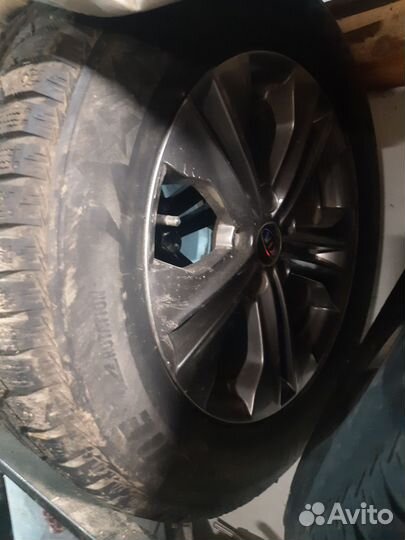 Bridgestone Blizzak LM-25 4x4 235/65 R17