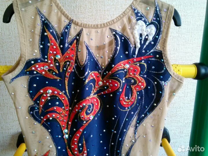 Гимнастический купальник для выступлений 146-158