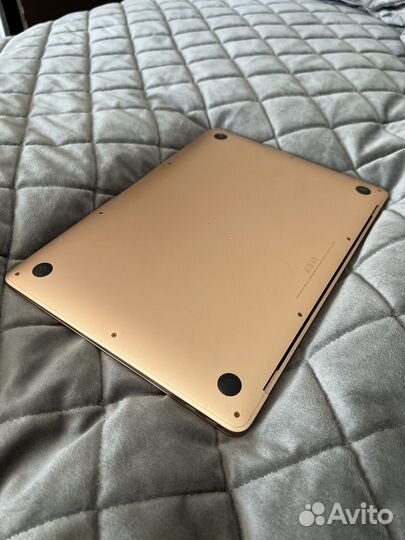 Продам Apple MacBook Air 2018