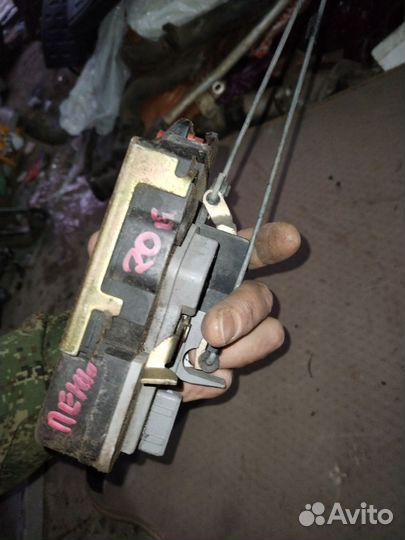 Замок задней левой двери пежо 206/Peugeot 206