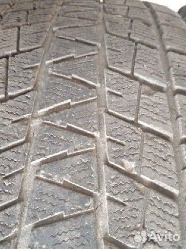 Bridgestone Blizzak DM-V1 275/65 R17