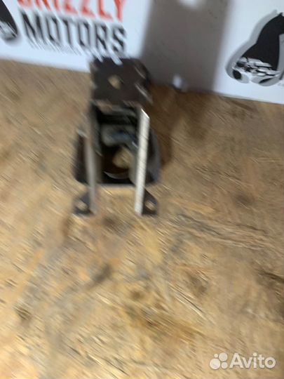 Педаль тормоза Volkswagen Golf 1K BSE 2008