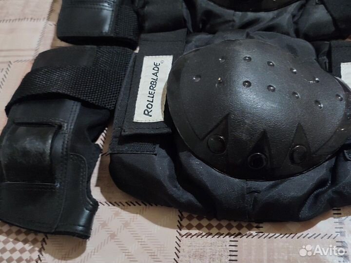 Наколенники rollerblade