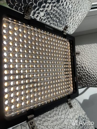 Видеосвет yongnuo 300