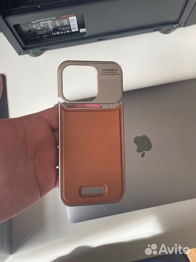 Чехол на iPhone 15