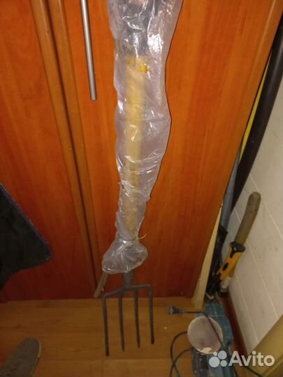 Вилы зубр новые