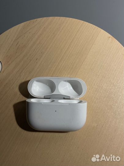 Беспроводные наушники (кейс)