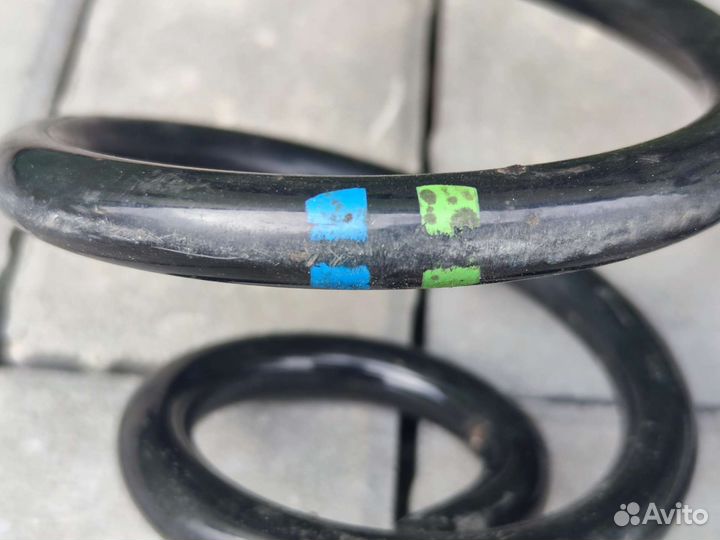 Задняя пружина BMW X5 X6 E70 E71 Adaptive Drive