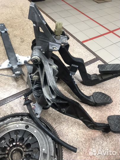 Блок педалей Ауди. Фольксваген