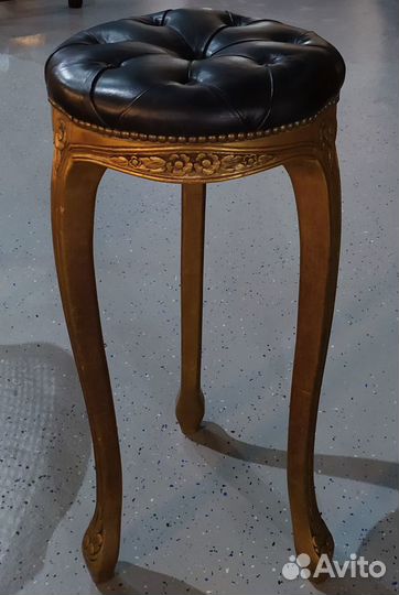 Антикварная барная стойка и 2 барных стула