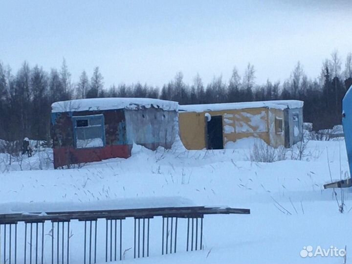 Жилой вагончик и Емкости