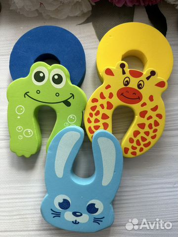 Фиксатор для дверей детский