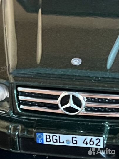 Mercedes-Benz G-Class 2017 Green metallic