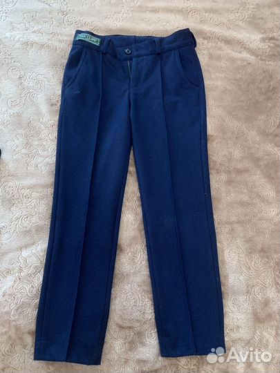 Школьный костюм