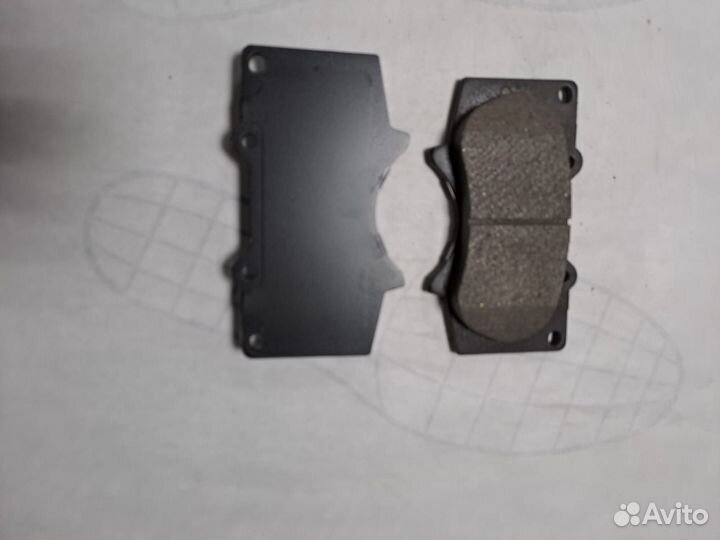 Колодки тормозные перед на Toyota land cruiser 120