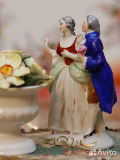 Статуэтка фарфоровая Grafenthal кавалер и дама