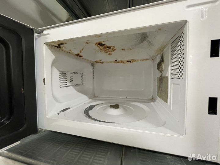 Микроволновая печь Midea