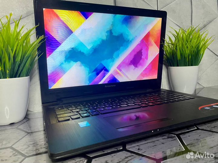 Быстрый Ноутбук /i3 4005U/1000гб