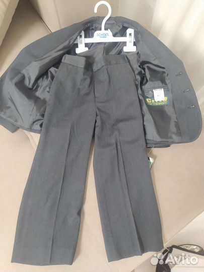 Костюм на мальчика новый 98-104