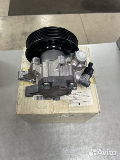 Насос гур Mercedes benz