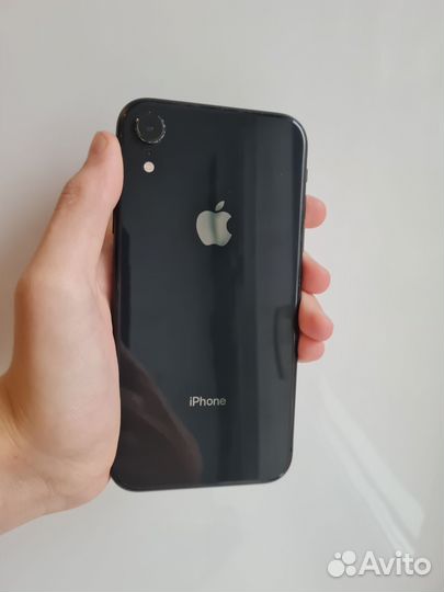 iPhone Xr, 64 ГБ