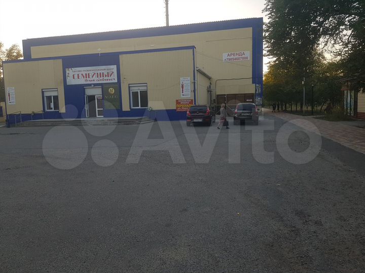 Торговая площадь, 700 м²
