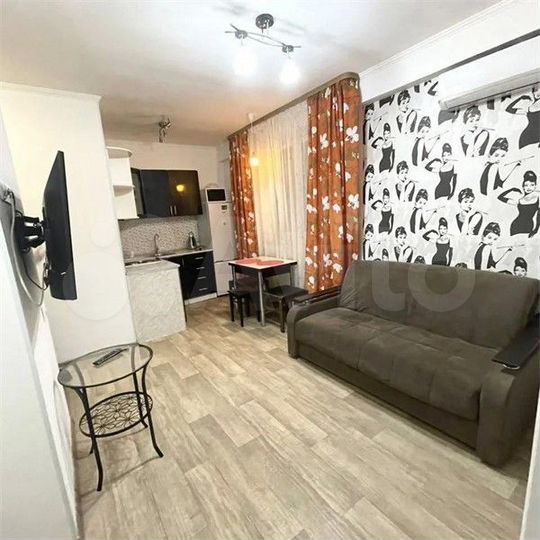 2-к. квартира, 38 м², 3/3 эт.