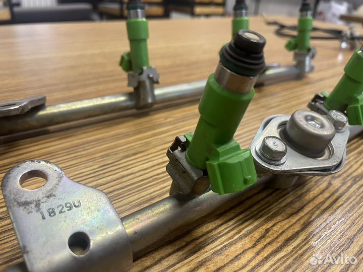 Форсунка топливная, Топливная рампа Nissan