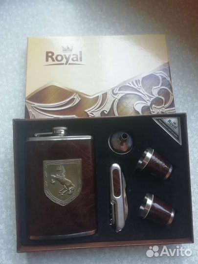 Фляжка для коньяка