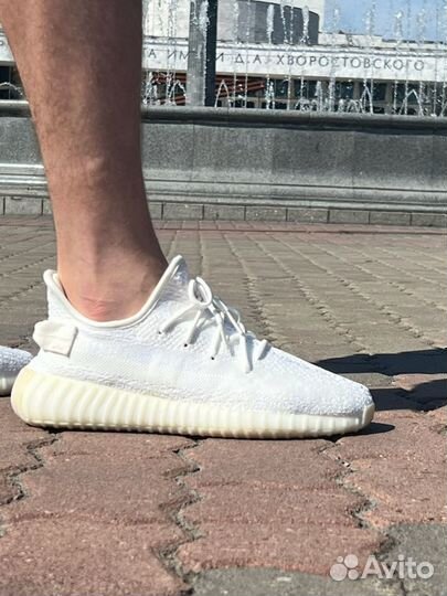 Кроссовки Adidas yeezy boost 350