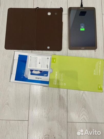 Планшет Samsung