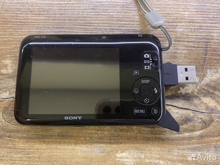 Фотоаппарат Sony CyberShot DSC-J10