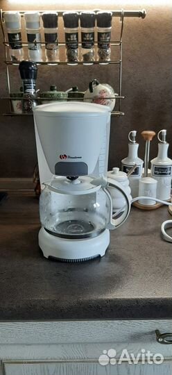 Кофеварка капельная Binatone NCM-7701