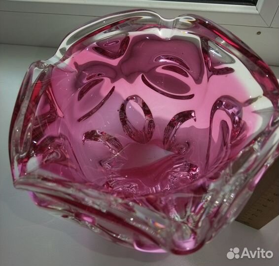 Модерн, вазы,толстое цветное стекло