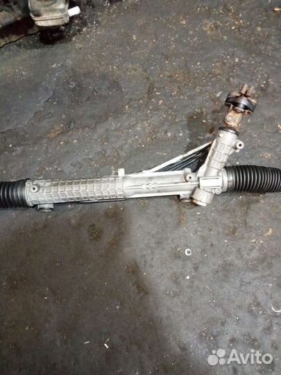 Рулевая рейка Ford Tranzit 6c113200cd