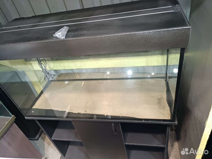 Аквариум 240 л. С тумбой