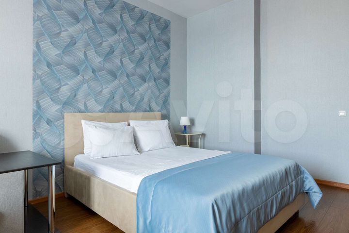 1-к. квартира, 53 м², 10/18 эт.