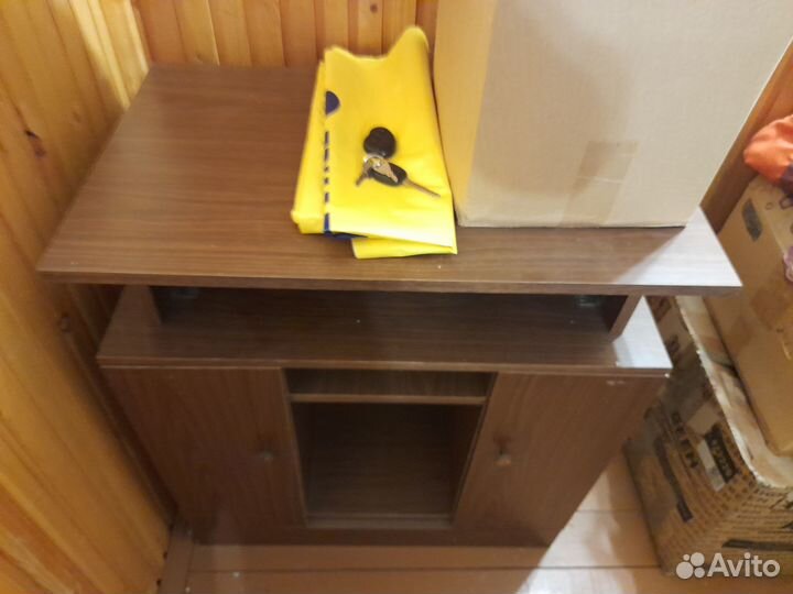 Тумба под телевизор бу