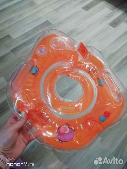 Круг для купания новорожденных